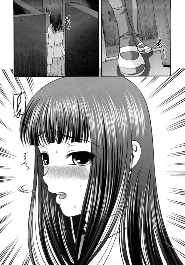 放課後トイレにいたら男子トイレなのに女子が入ってきてオナニーしだした！終わったあと、出てったら同じクラスなのに話した事がない憧れの女子で、その時は何もなかったが…7